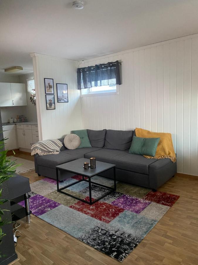 Apartment, 4Km Fra Tromsosentrum. Flyplass 1.71Km. Extérieur photo